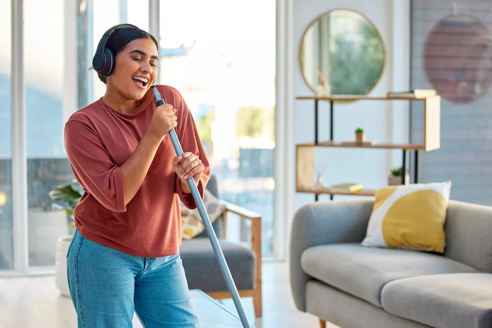Spring Cleaning: 10 Essential Tools to Refresh Your Home and Garden