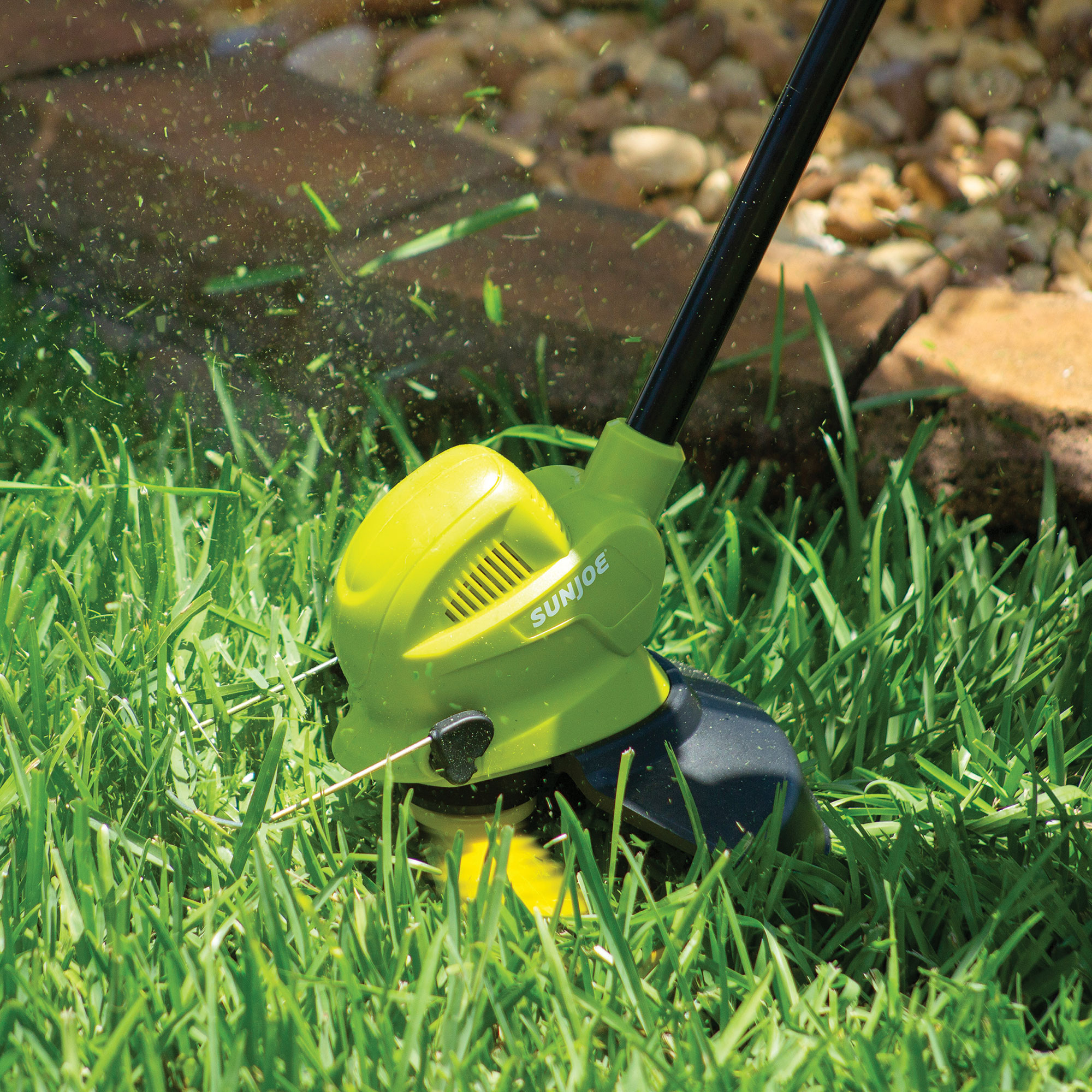 Sun Joe 24V Cordless String Trimmer 2 in 1 Stringless Lawn
