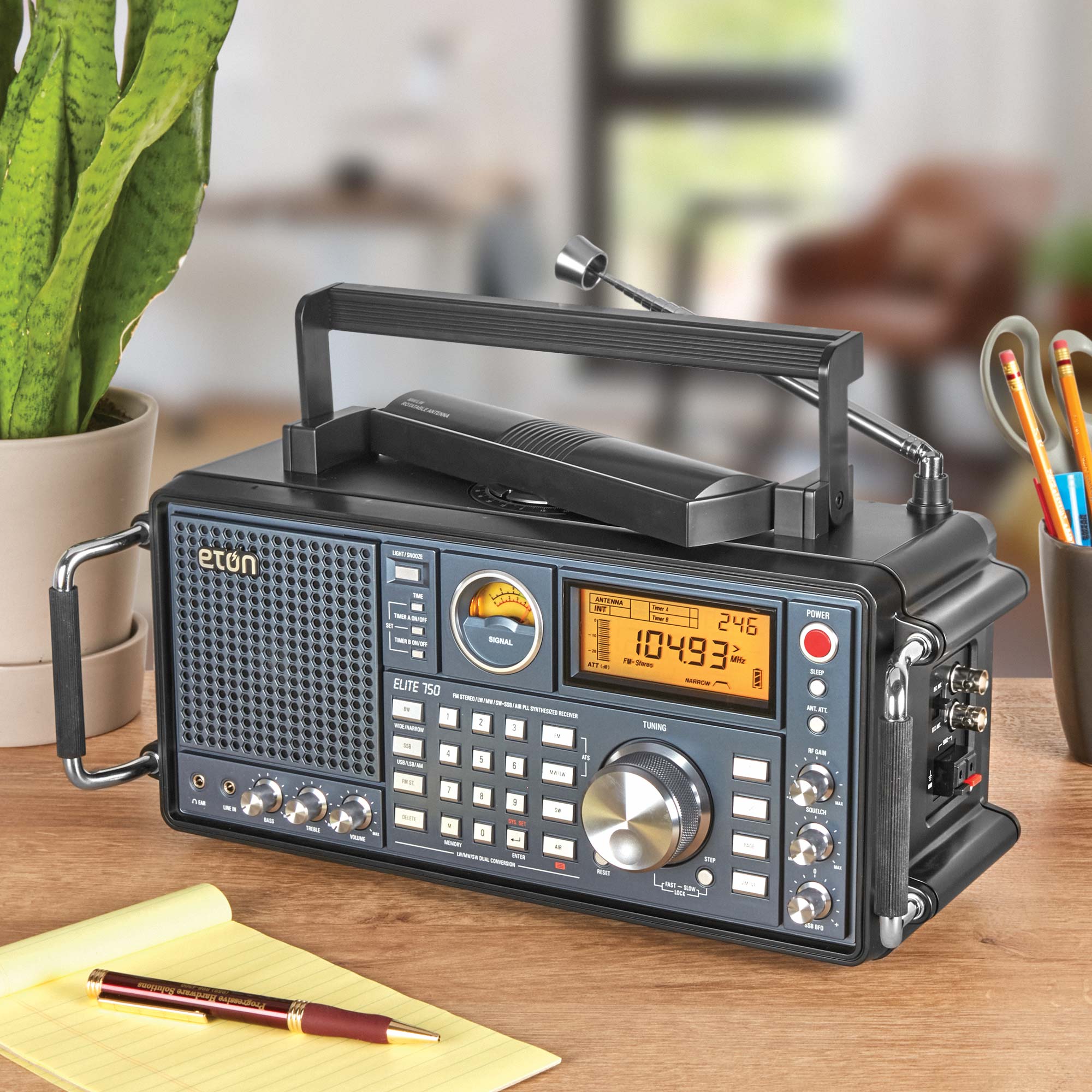 Eton Elite 750 Classic Shortwave Radio