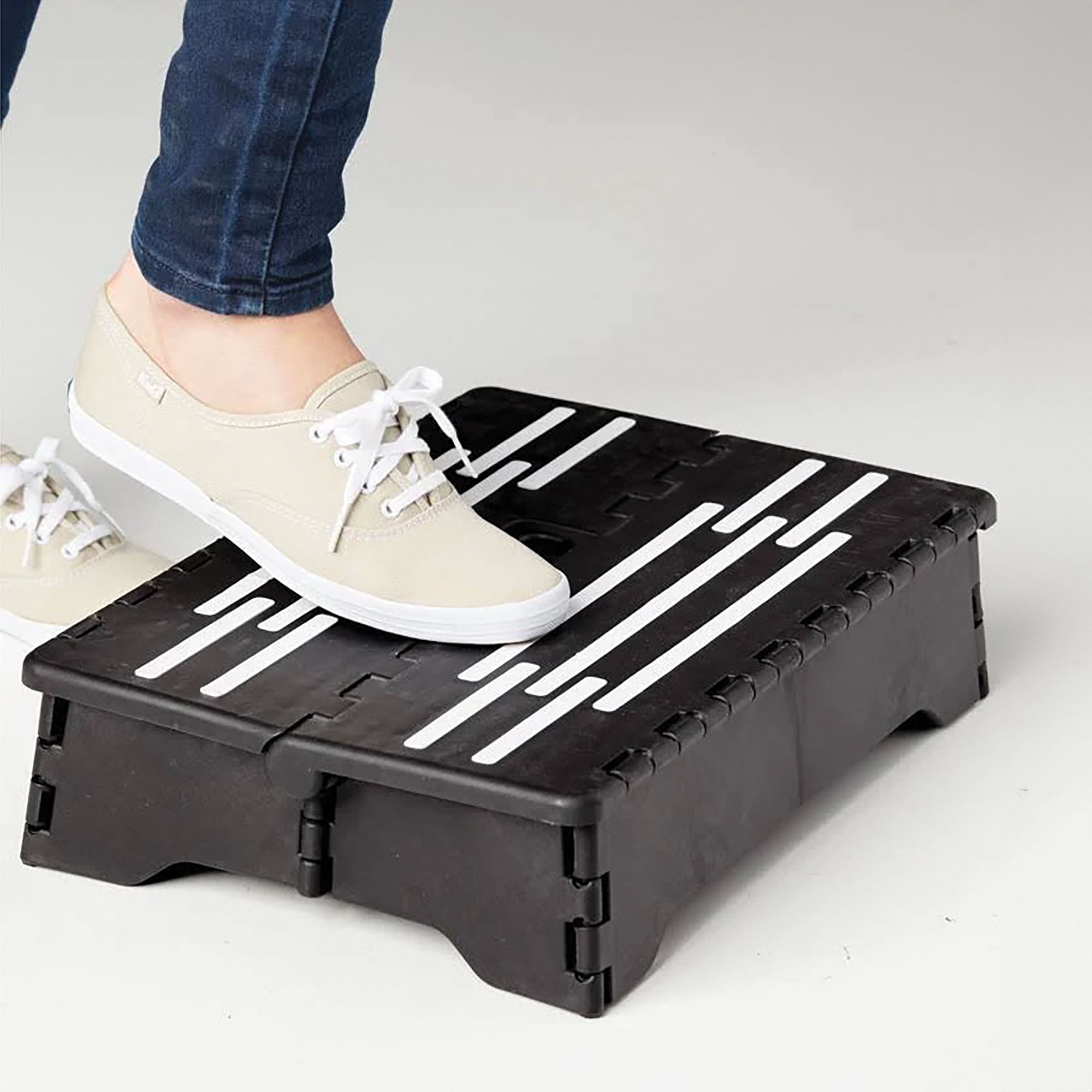 4" Portable Folding Step