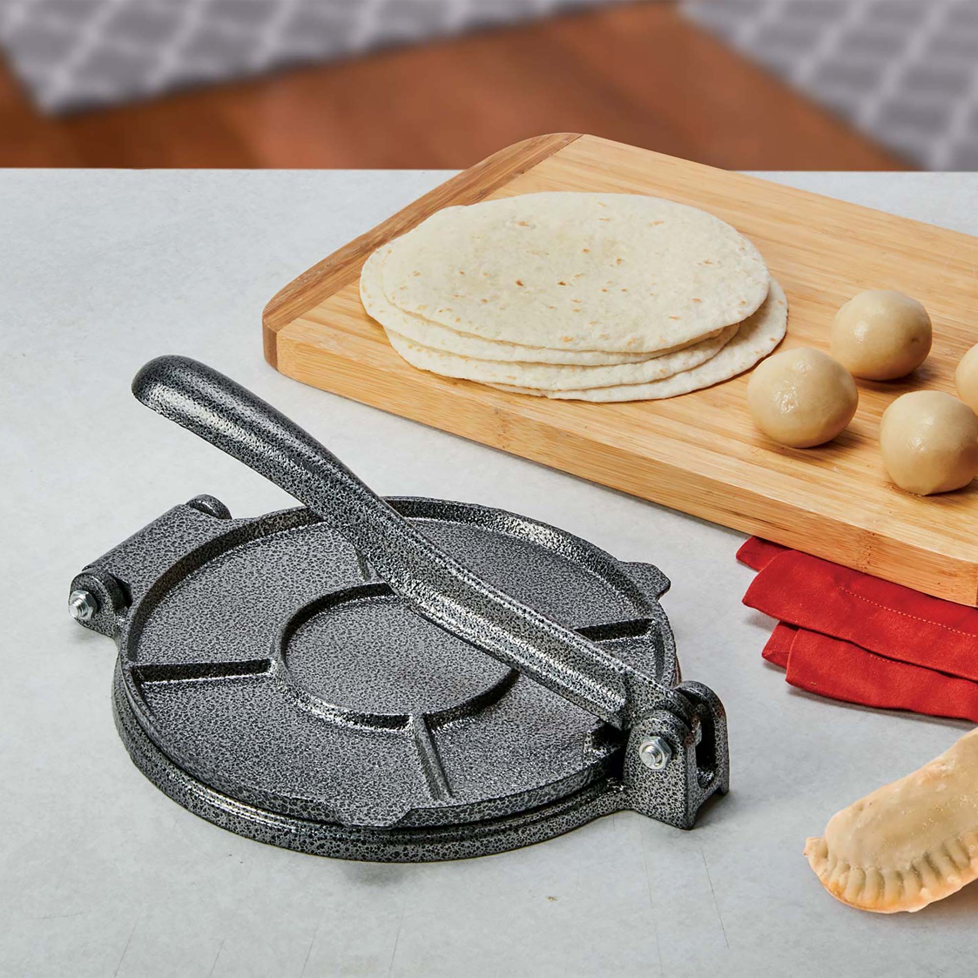 7.5" Cast Iron Tortilla Press