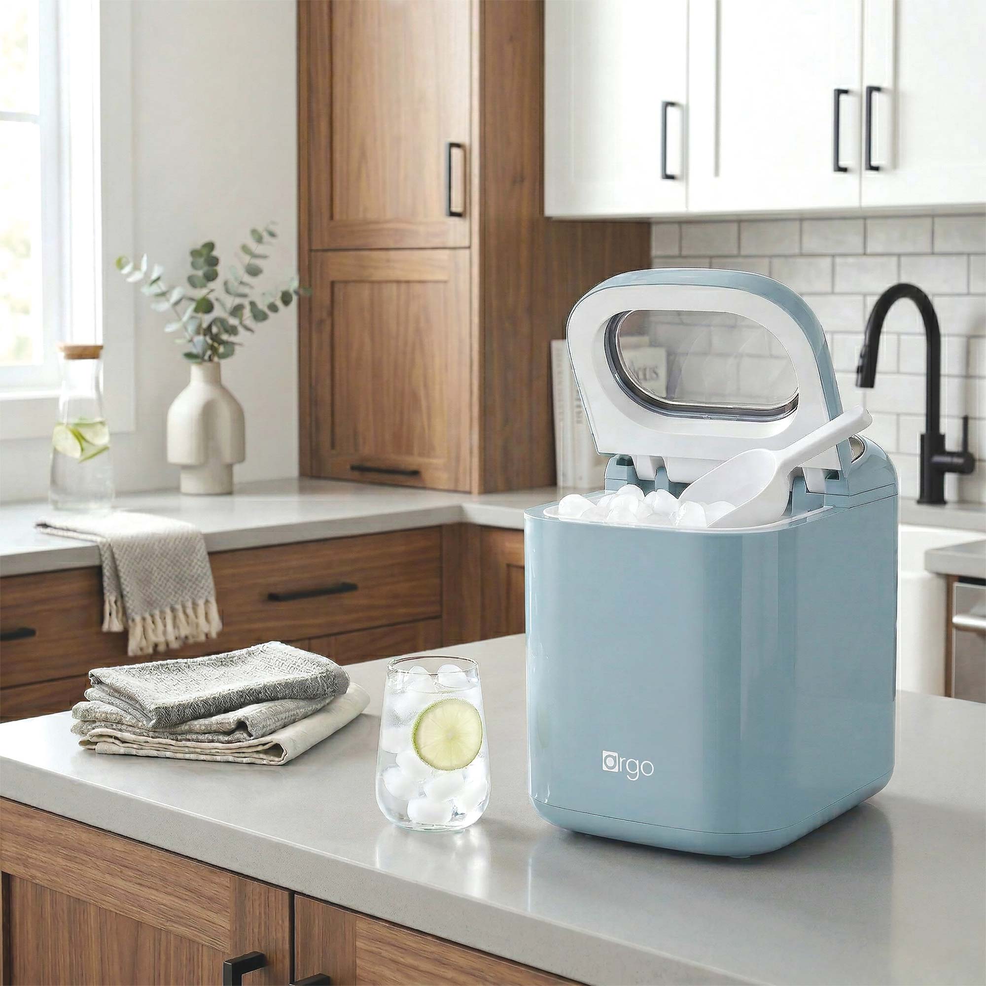 Orgo Bullet Ice Maker - 33lbs