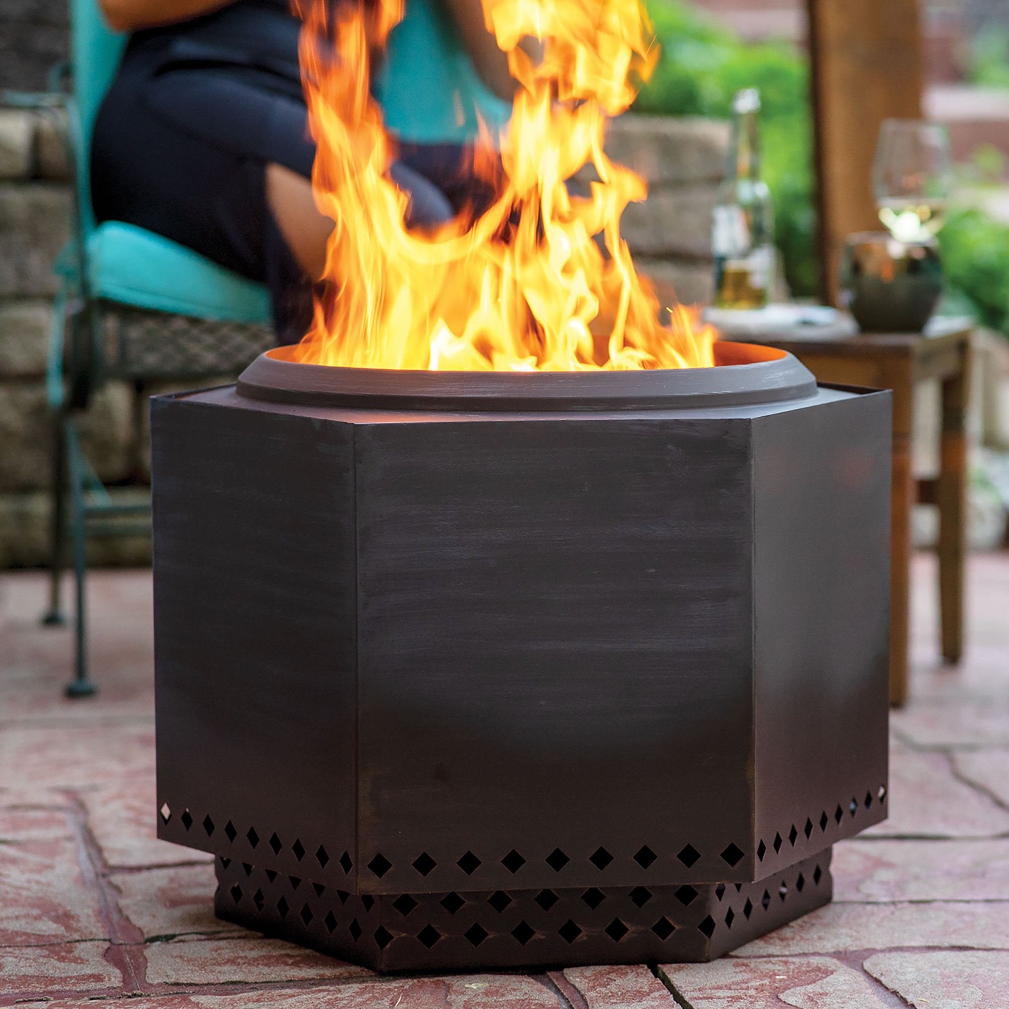 Dragonfire Smokeless Outdoor Fire Pit Bundle