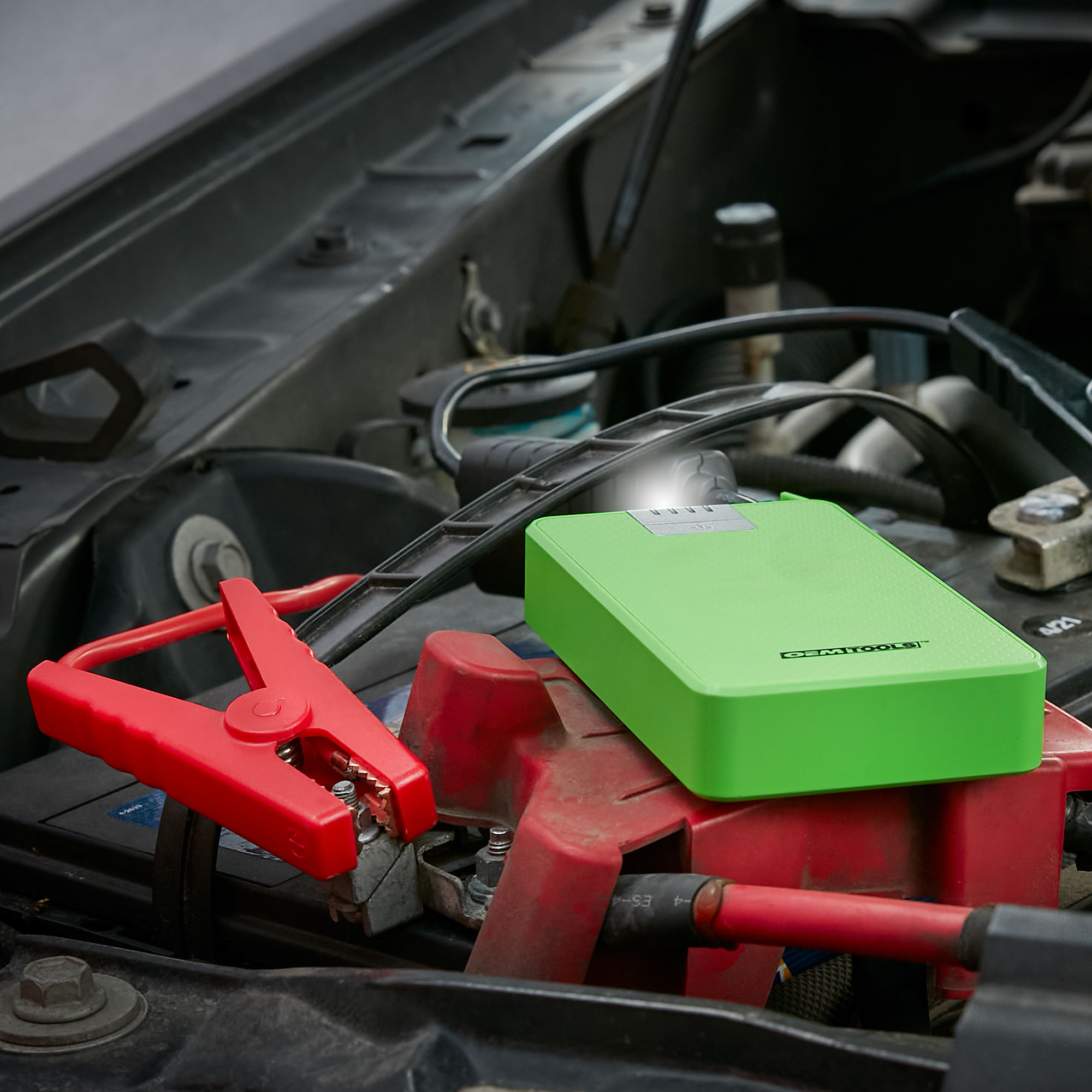 OEM Tools 8000 mAh Li-ion Jump Starter Power Bank