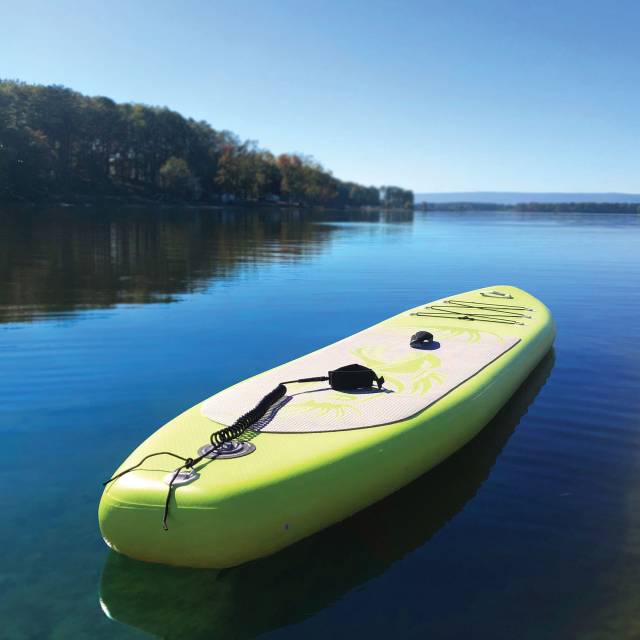 paddle board