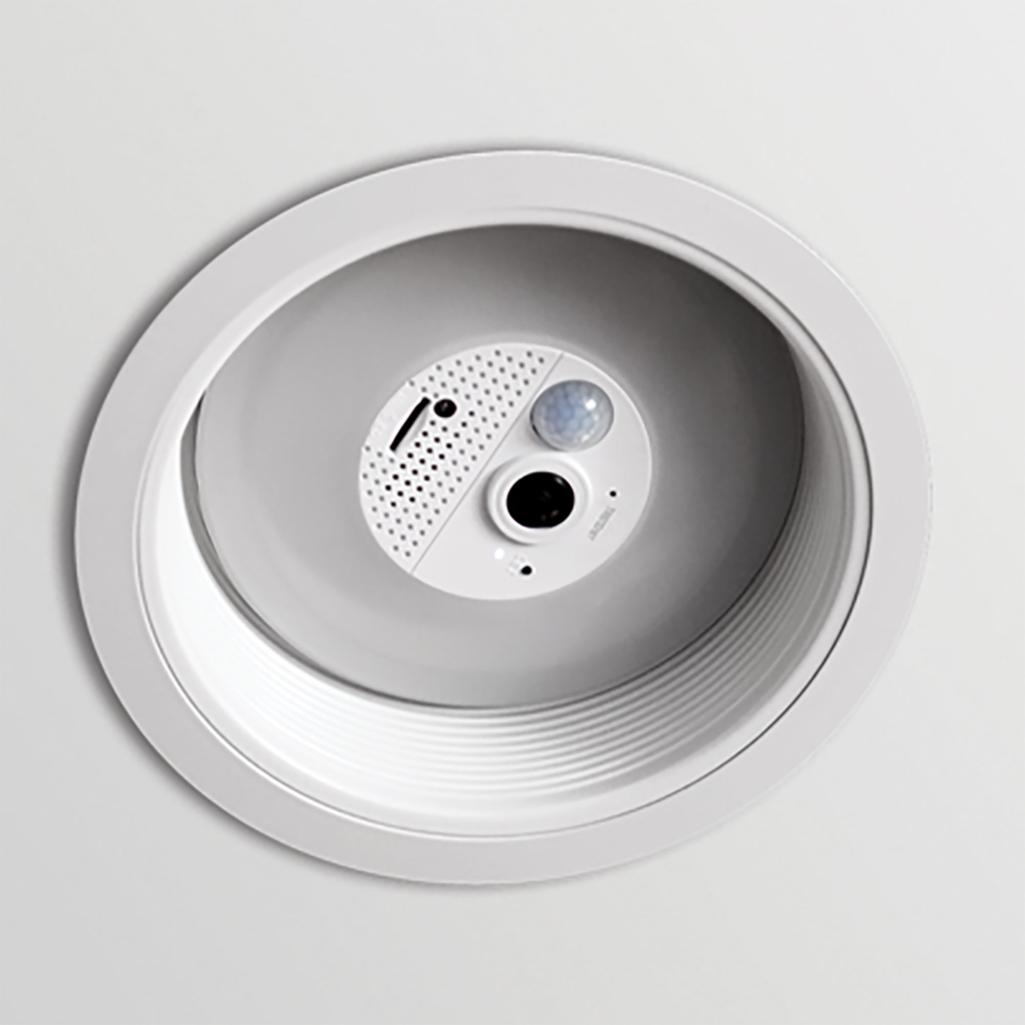 TrendNet Indoor HD WiFi Light Bulb/Camera