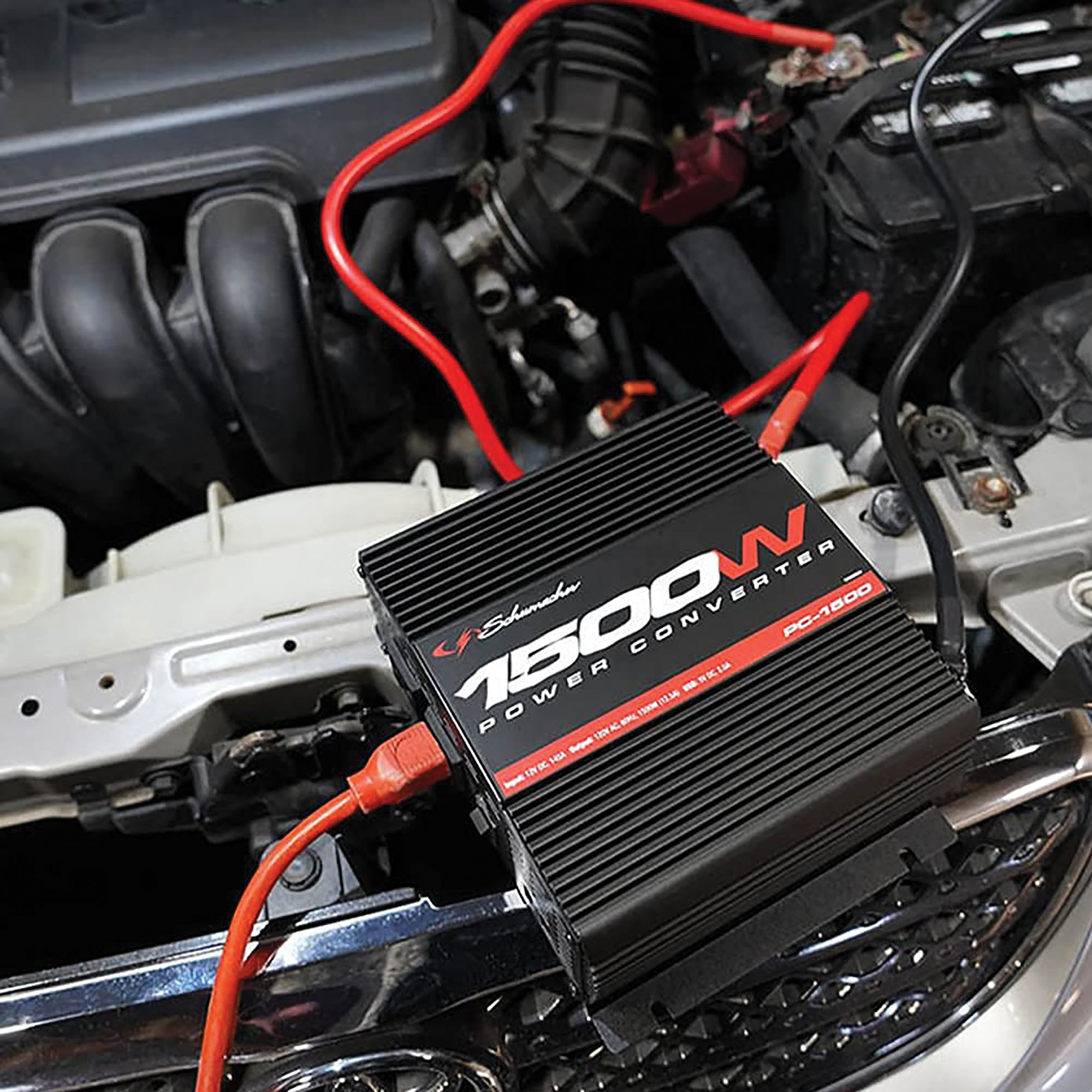 Schumacher 1500W/3000W Peak Power Inverter