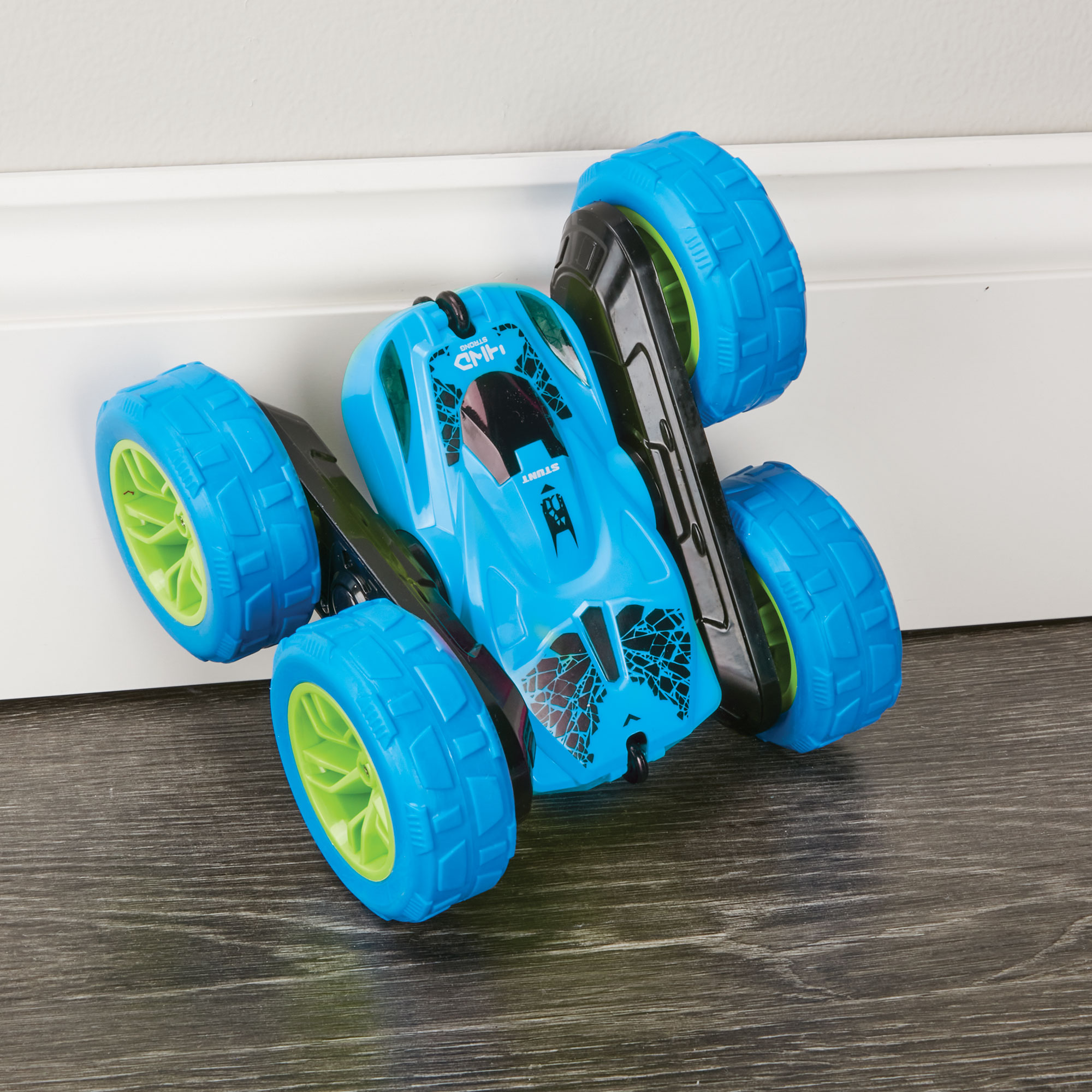 CIS Blue Flip-Over RC Stunt Car