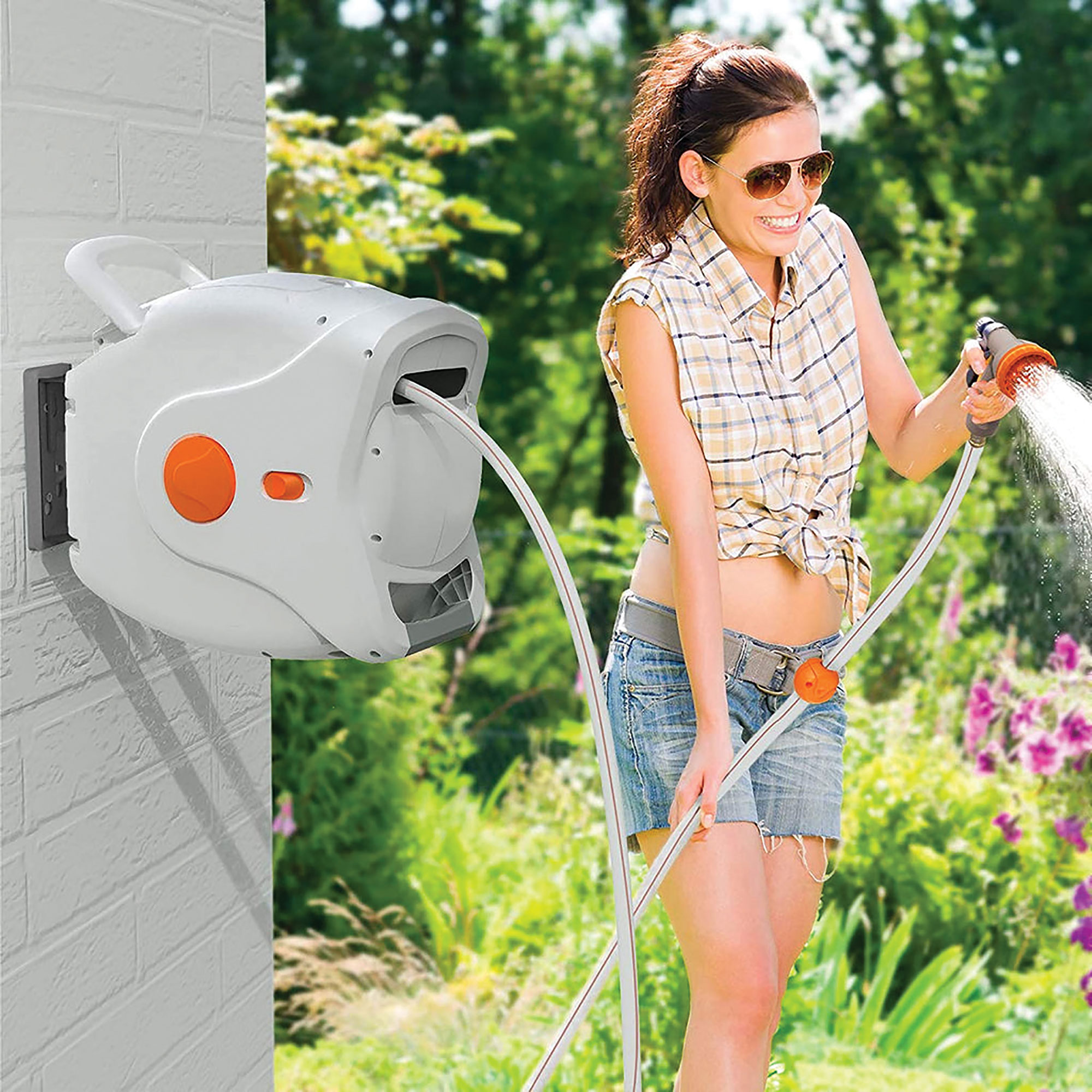 TACKLIFE 100 foot Retractable Wall-Mount Hose Reel