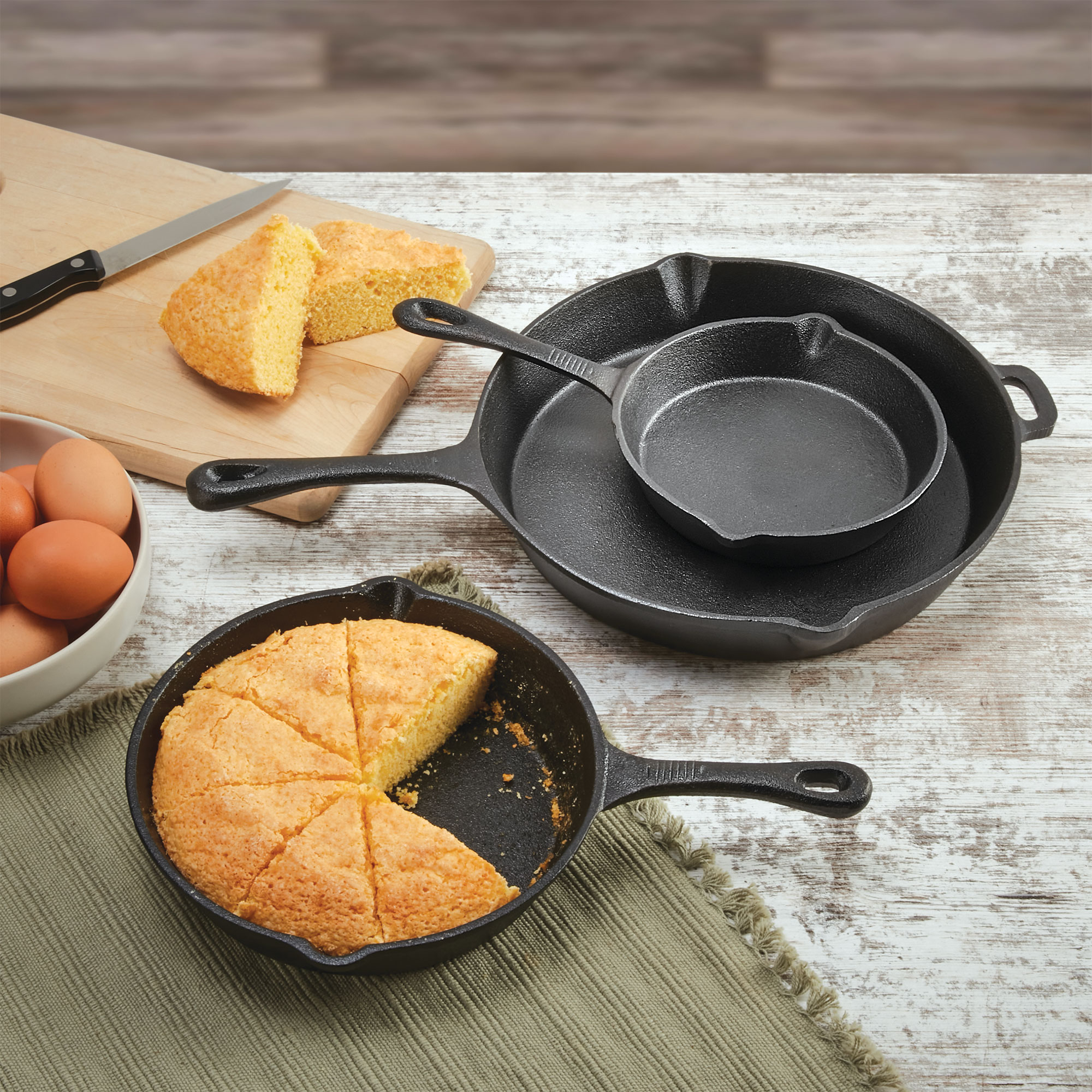 ChefVentions Pre-Seasoned Cast Iron Skillet 3-Piece Chef Set