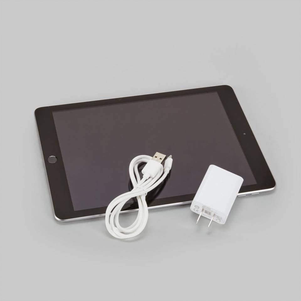 Apple iPad 5th Gen - Space Gray