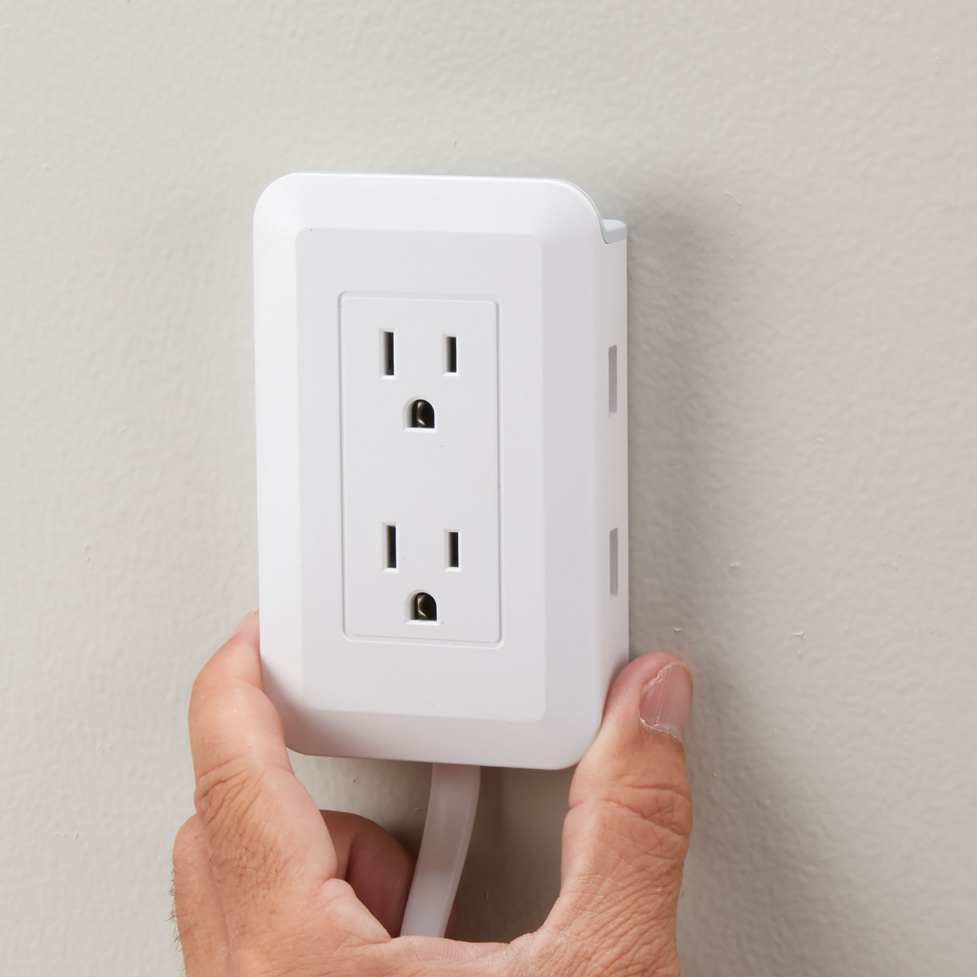 Presto Plug Outlet Extender