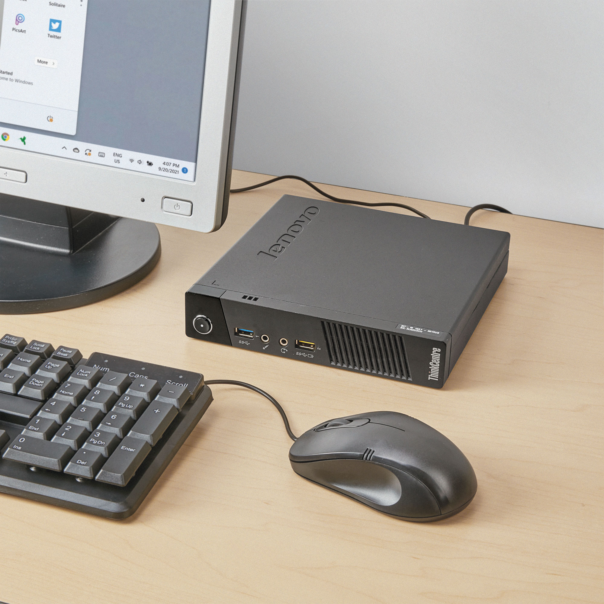 Lenovo Tiny Form Factor 128GB Desktop Computer