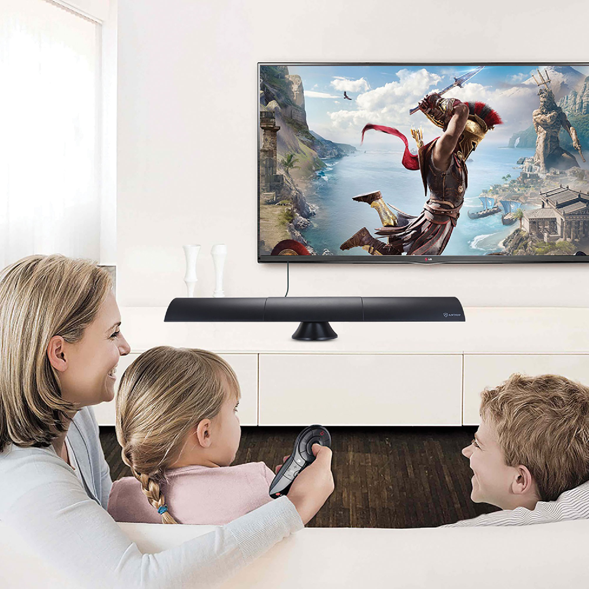Antop Amp HDTV 80 Mile Antenna