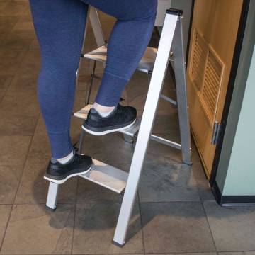 Buffalo Tools 3-Step Folding Flat Step Stool