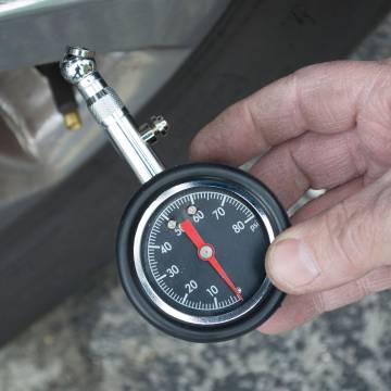Buffalo Tools Tire Pressure Gauge/Deflator Kit