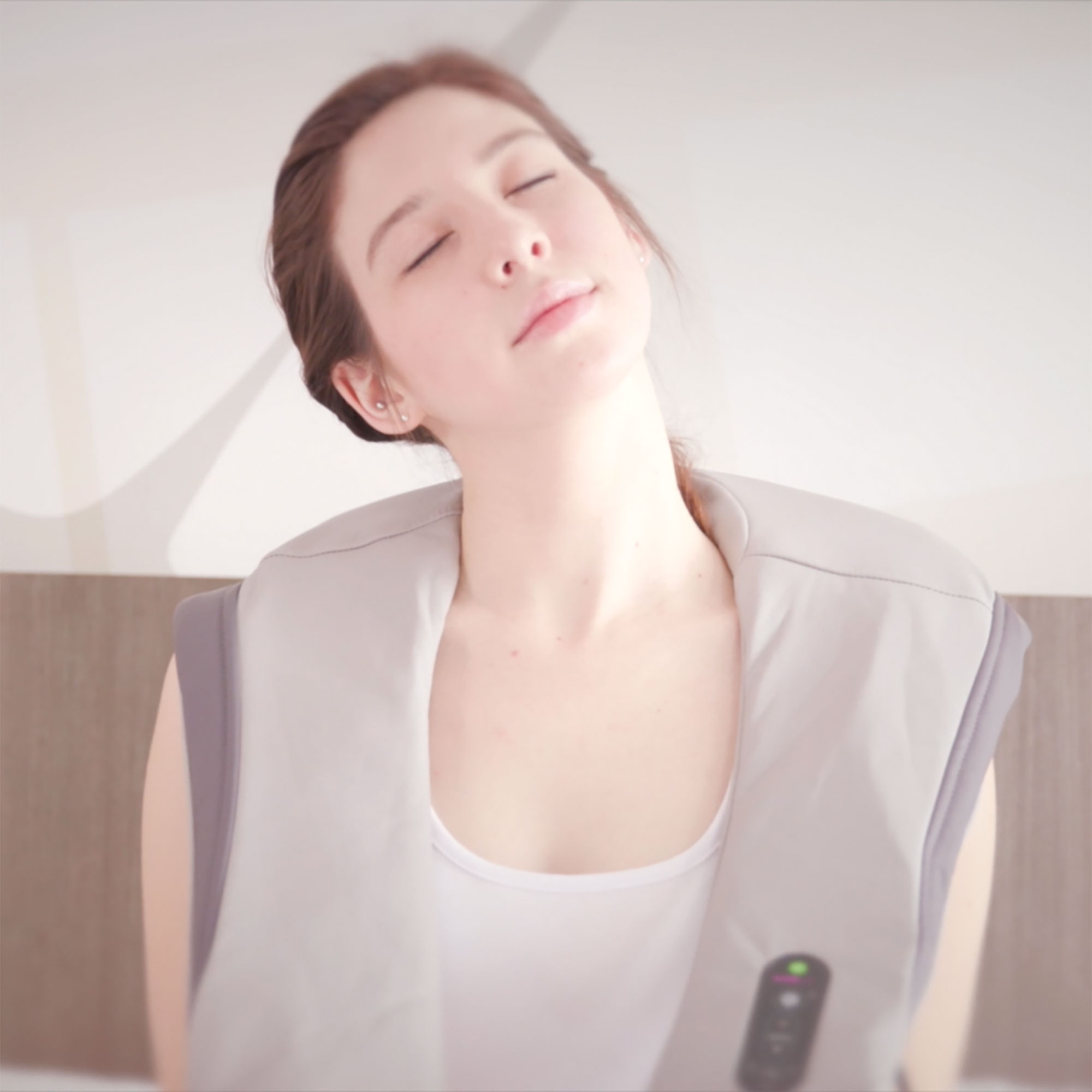 Prospera bYoung Neck and Shoulder Massager