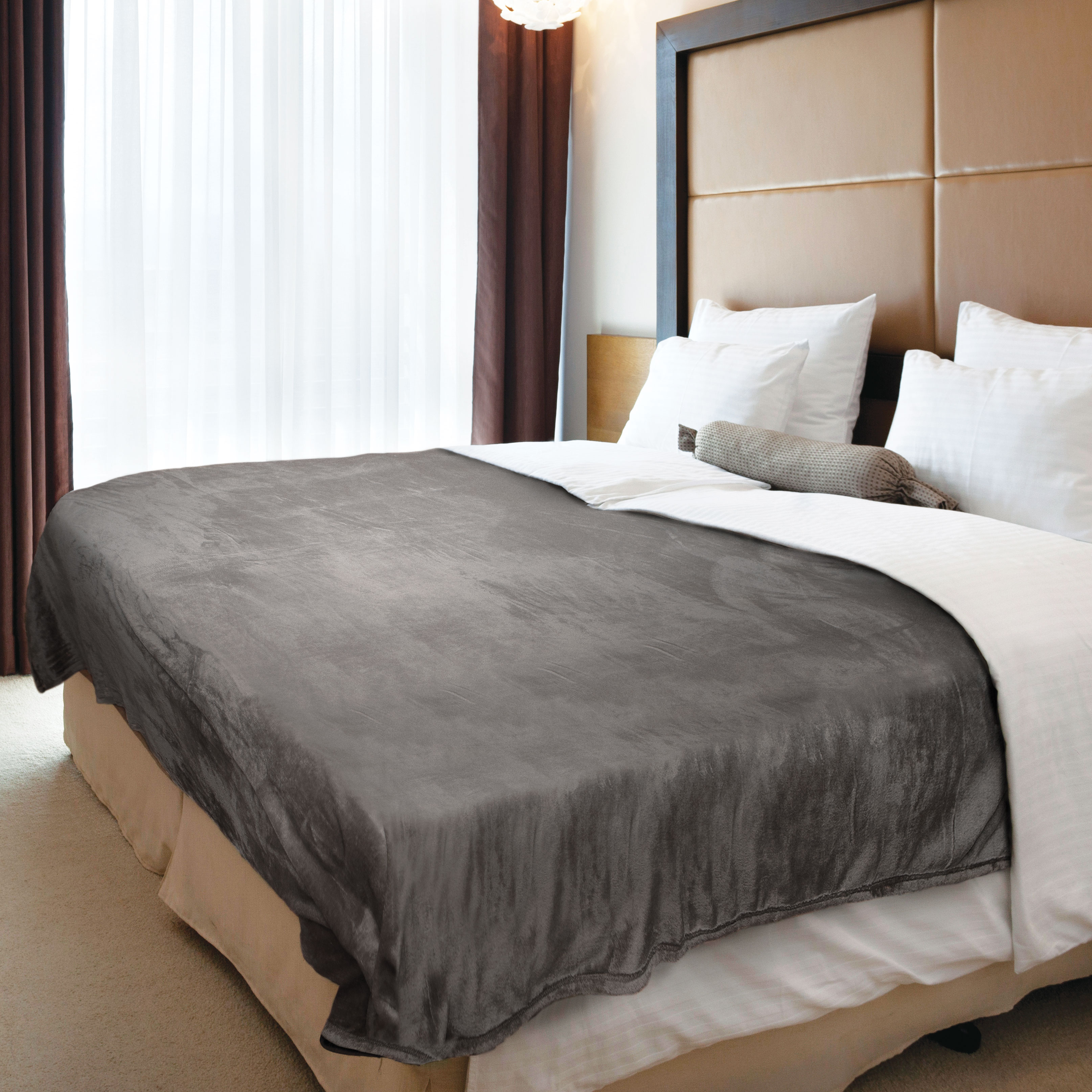 Luxurious Charcoal Polyester Velour Blanket - Queen Size